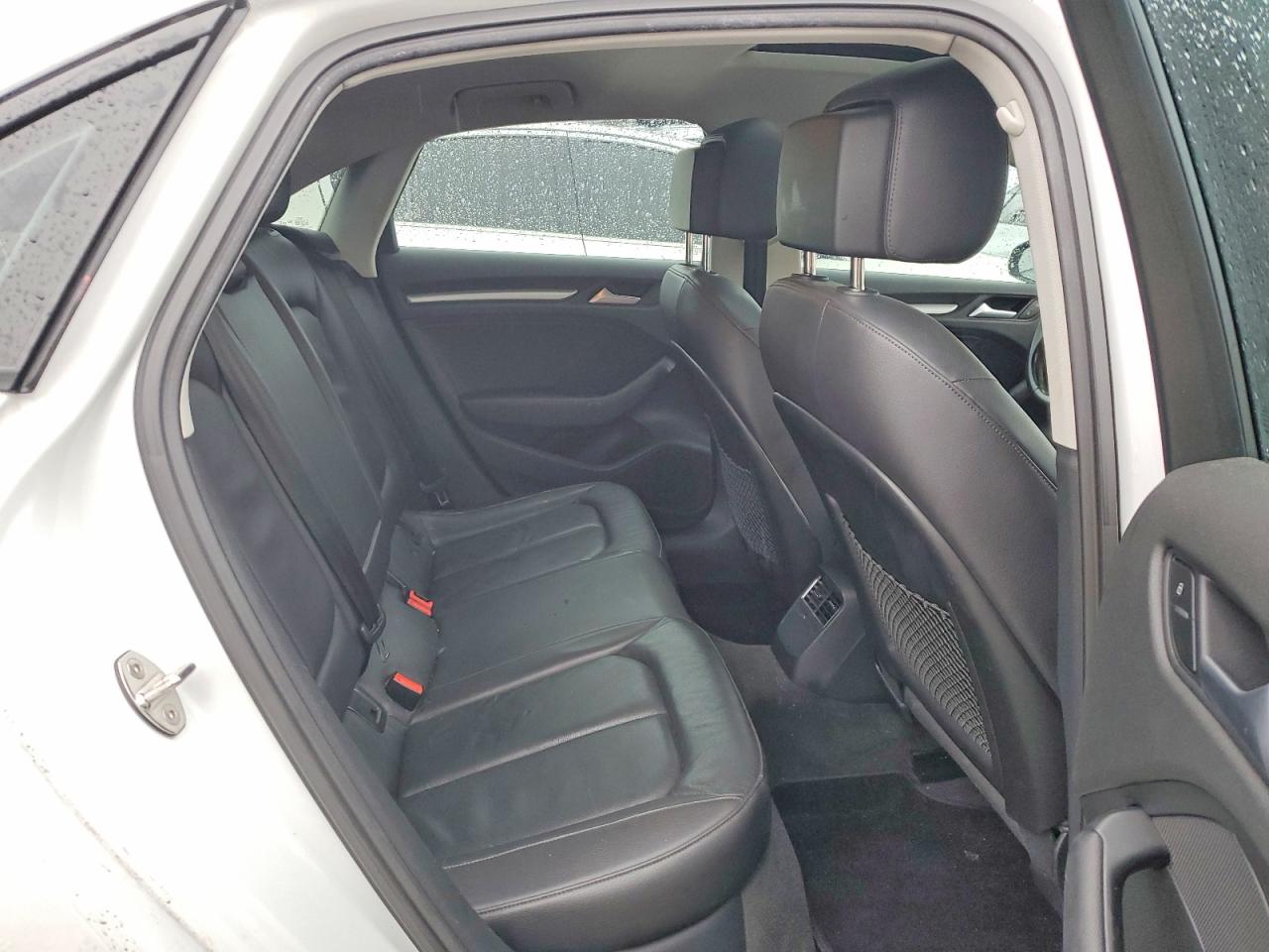 2015 AUDI A3 PREMIUM photo 33