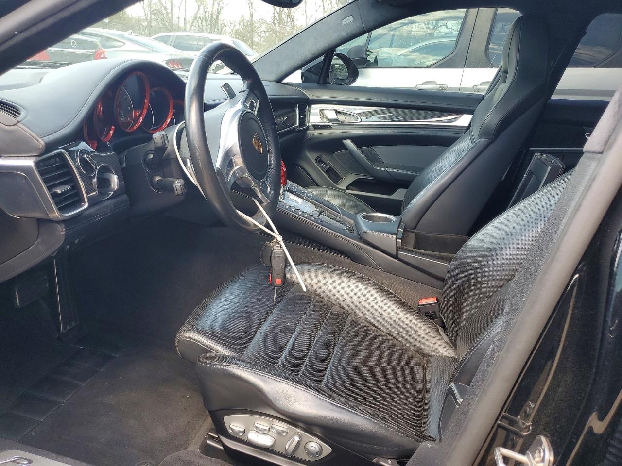 2016 PORSCHE PANAMERA GTS photo 13