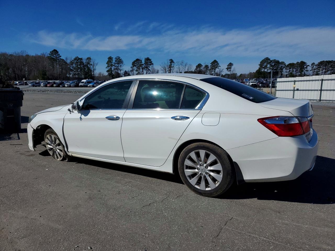 2014 HONDA ACCORD EX photo 4