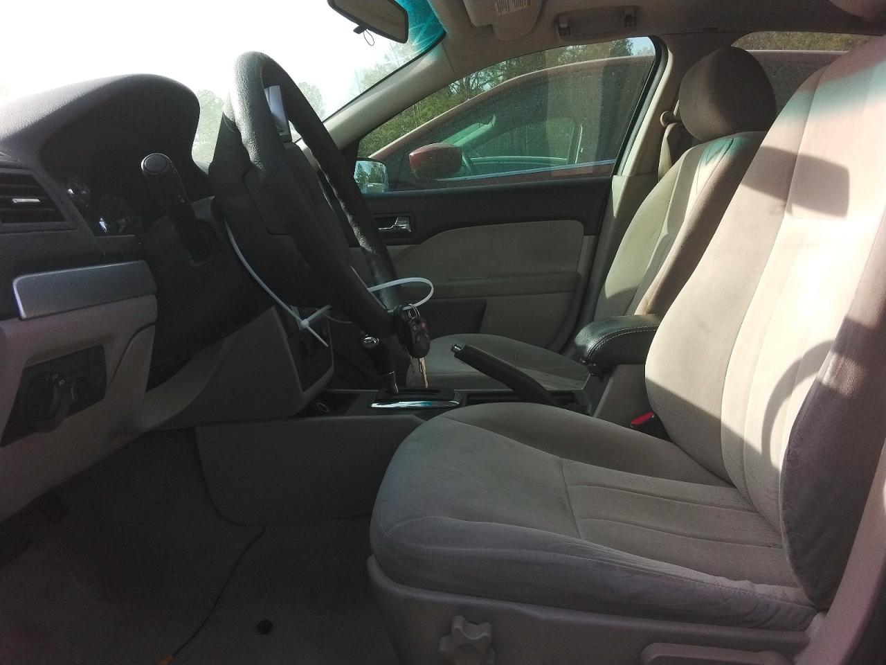 2007 MERCURY MILAN photo 7
