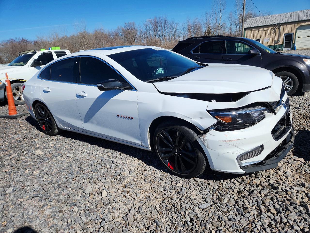 2018 CHEVROLET MALIBU LT photo 4