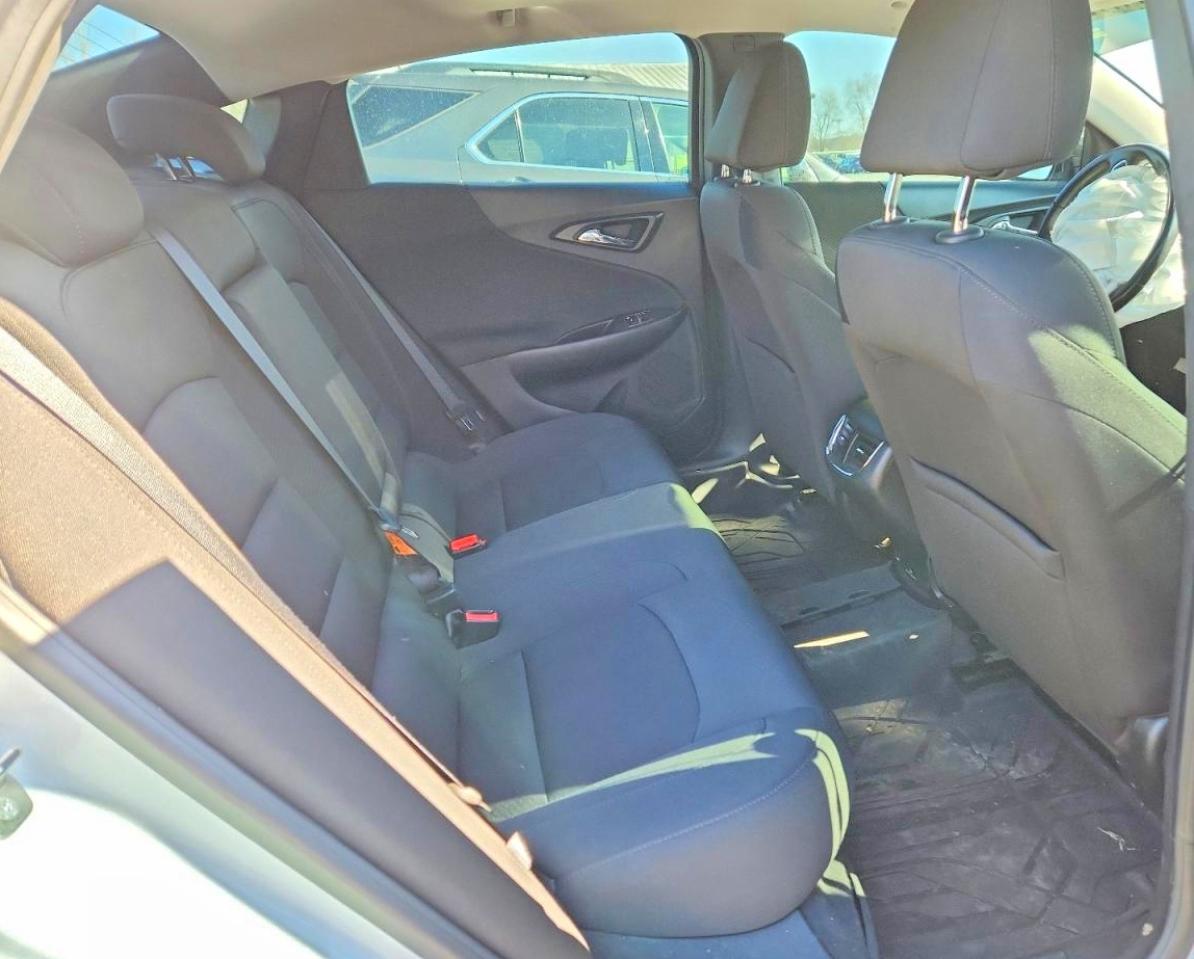2018 CHEVROLET MALIBU LT photo 10