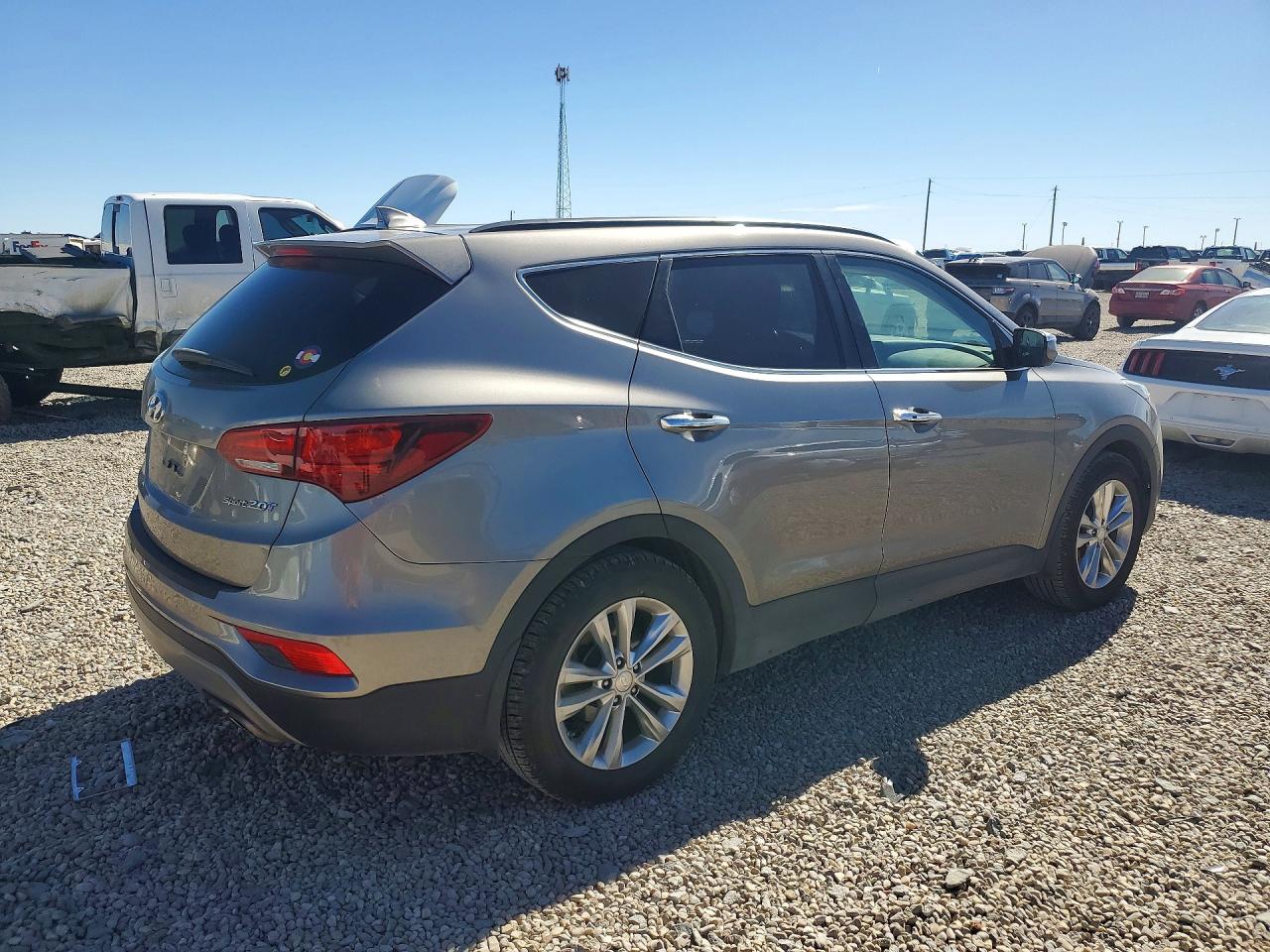 2018 HYUNDAI SANTA FE SPORT 2.0T photo 3