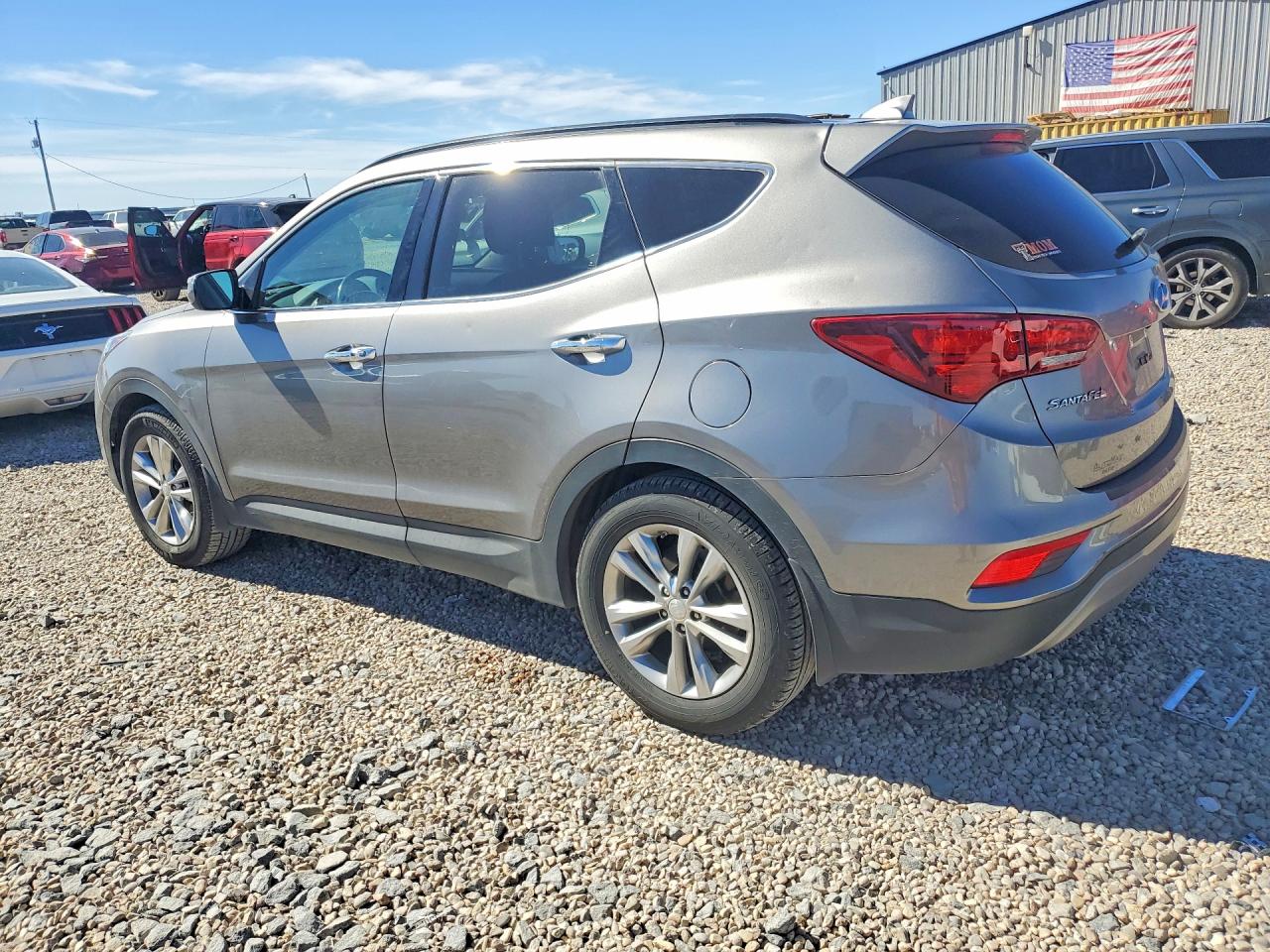 2018 HYUNDAI SANTA FE SPORT 2.0T photo 2