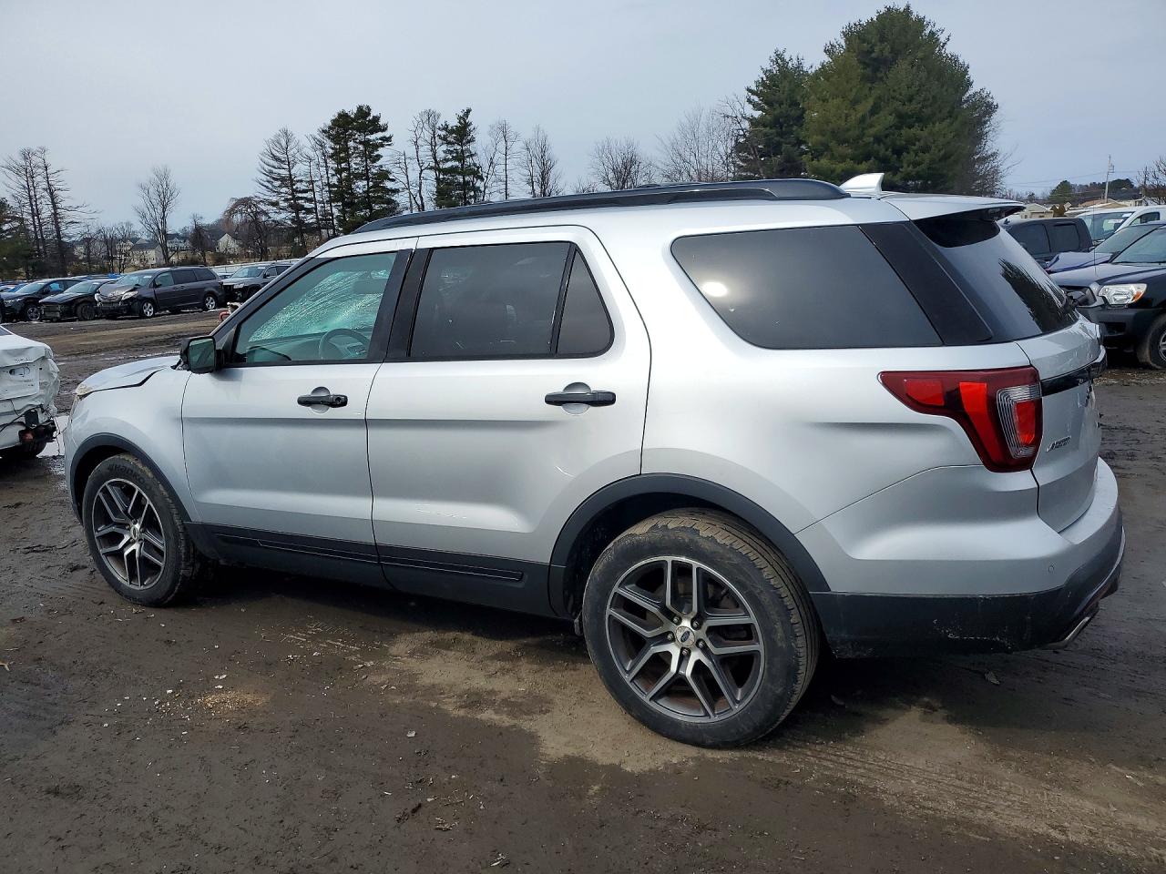 2016 FORD EXPLORER SPORT photo 2