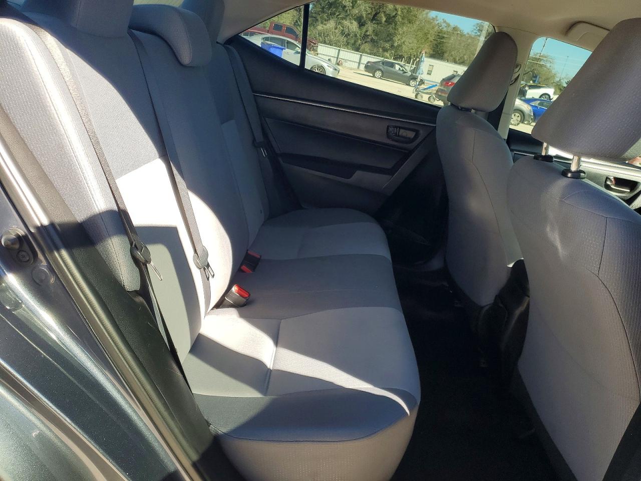 2016 TOYOTA COROLLA photo 19