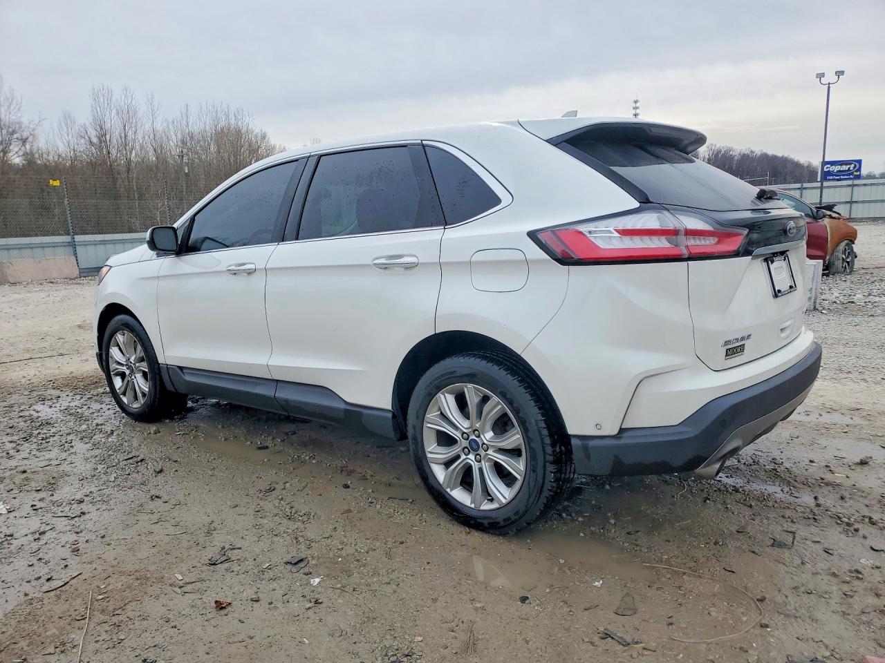 2020 FORD EDGE TITANIUM photo 3