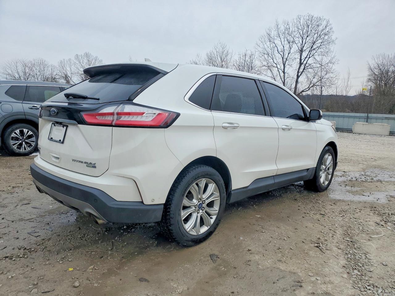 2020 FORD EDGE TITANIUM photo 5