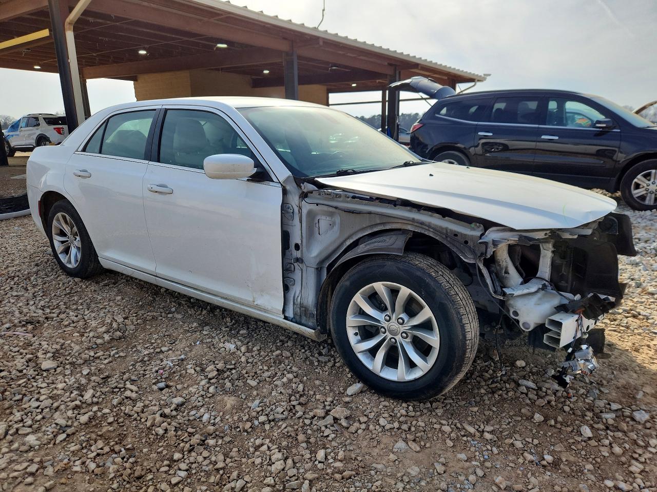 2016 CHRYSLER 300 LIMITED photo 10