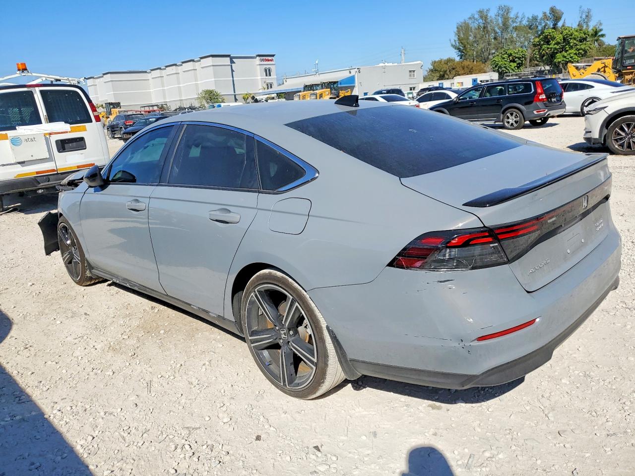 2025 HONDA ACCORD HYBRID SPORT photo 3
