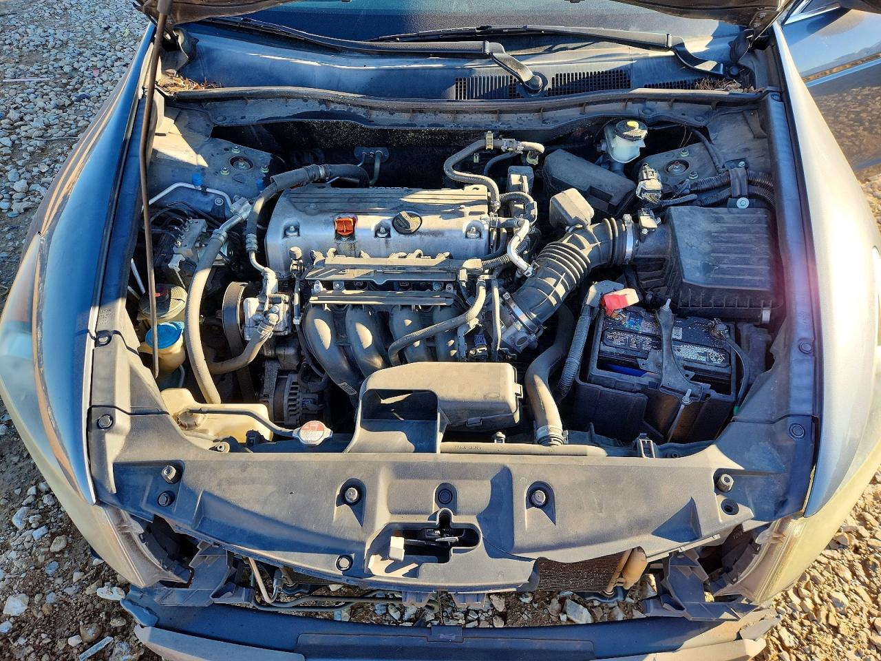 2012 HONDA ACCORD LX photo 31