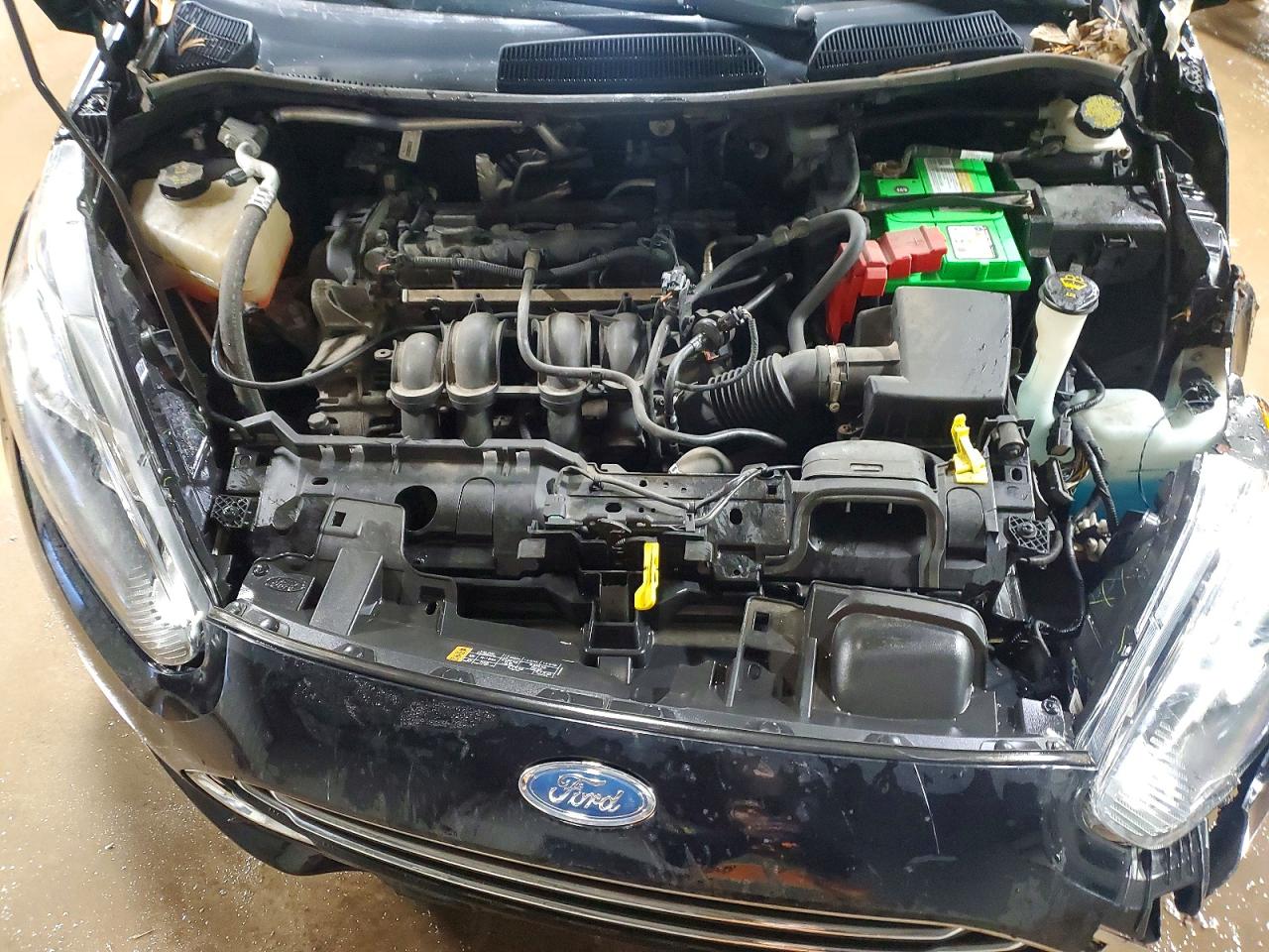 2018 FORD FIESTA SE photo 11