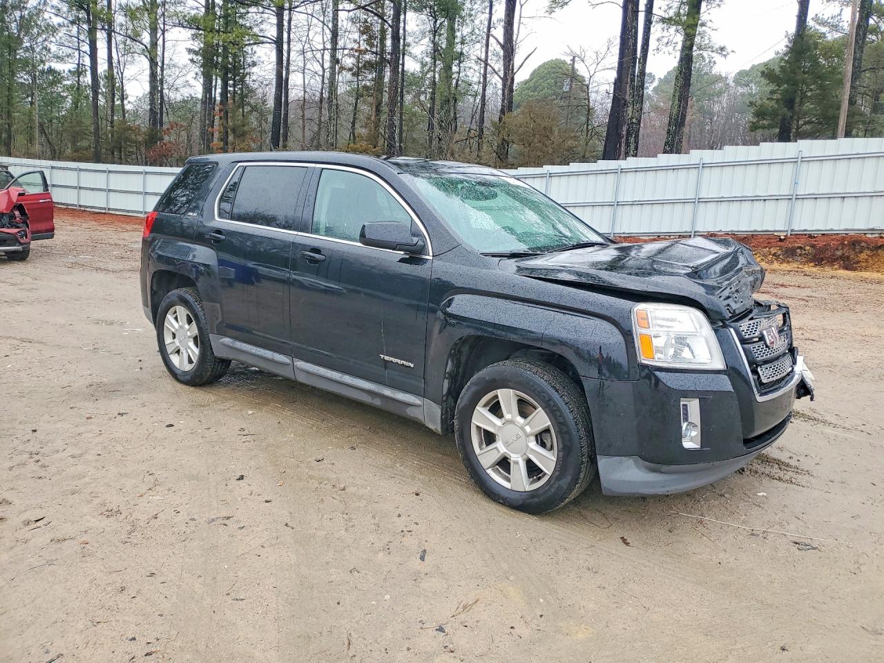 2011 GMC TERRAIN SLE photo 7