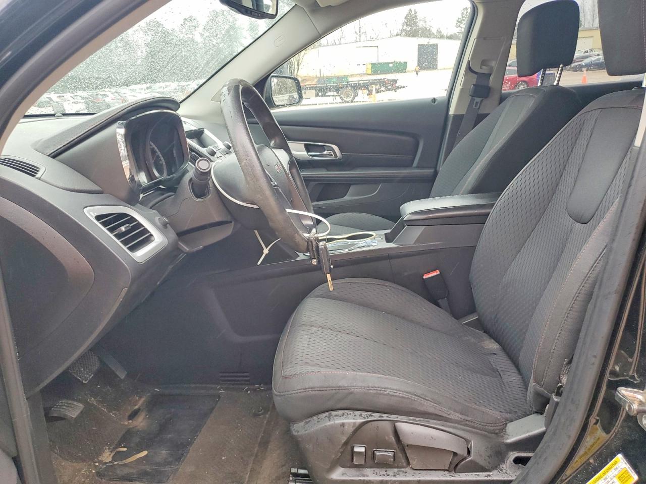 2011 GMC TERRAIN SLE photo 13