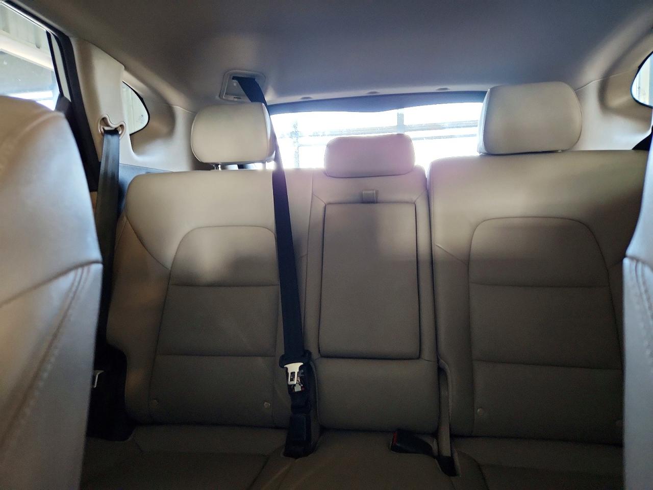 2017 HYUNDAI TUCSON SE PLUS photo 10