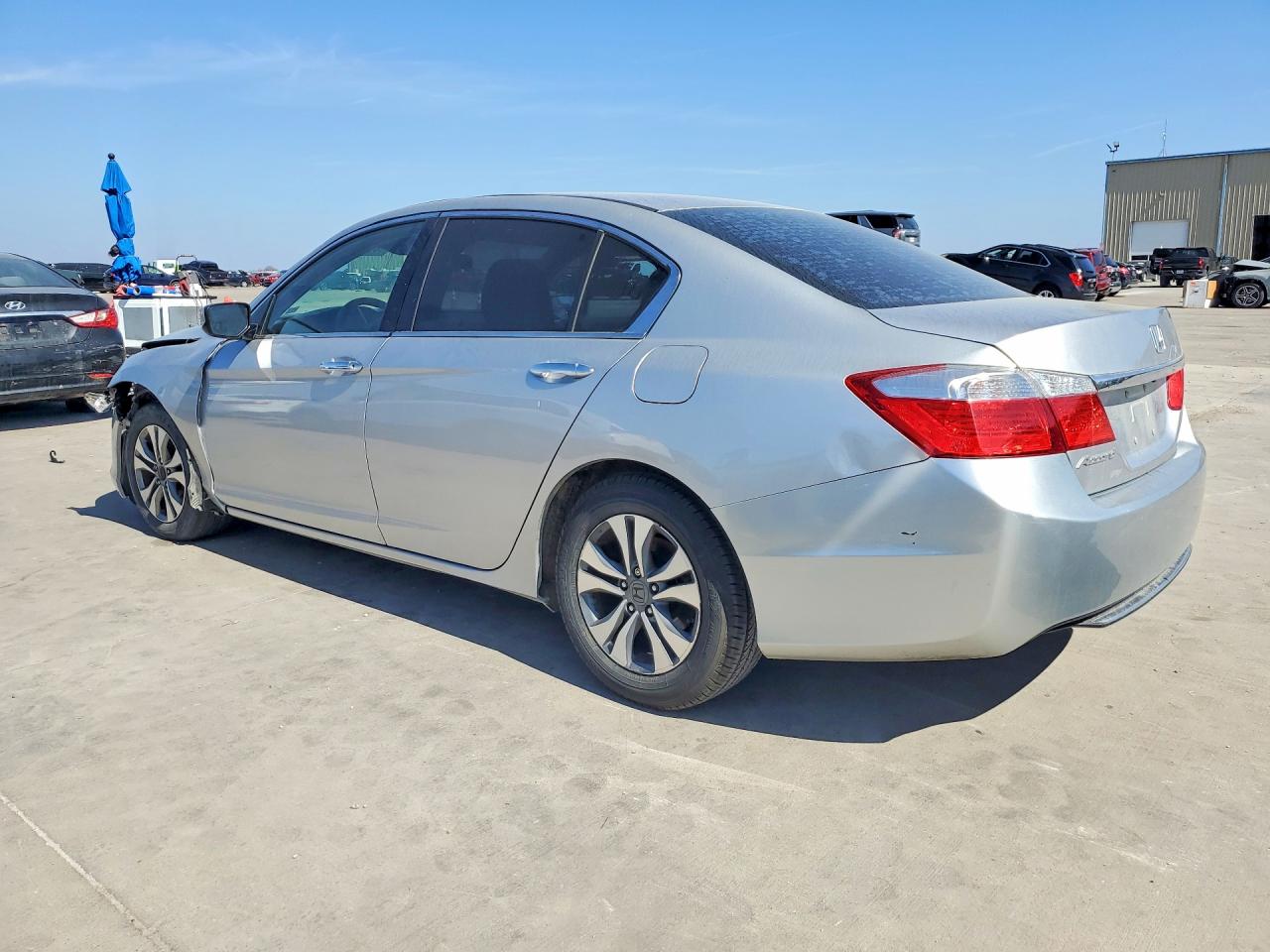 2015 HONDA ACCORD LX photo 4