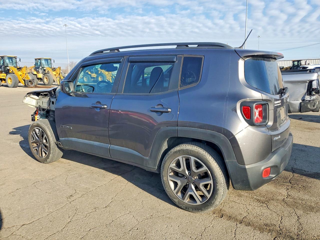 2017 JEEP RENEGADE LATITUDE photo 3