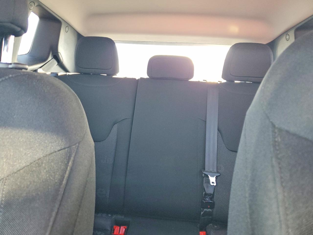 2017 JEEP RENEGADE LATITUDE photo 19