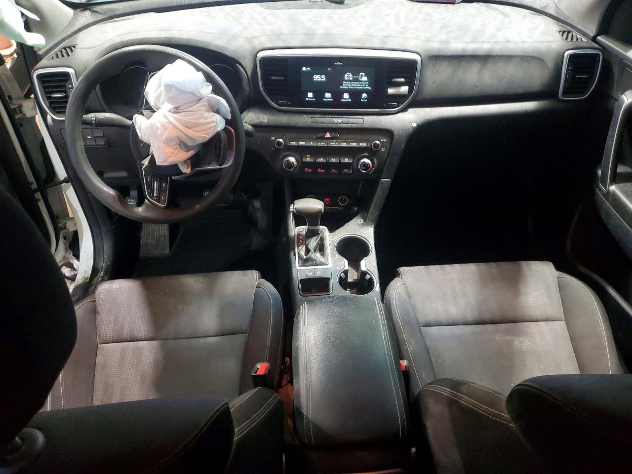 2020 KIA SPORTAGE LX photo 8