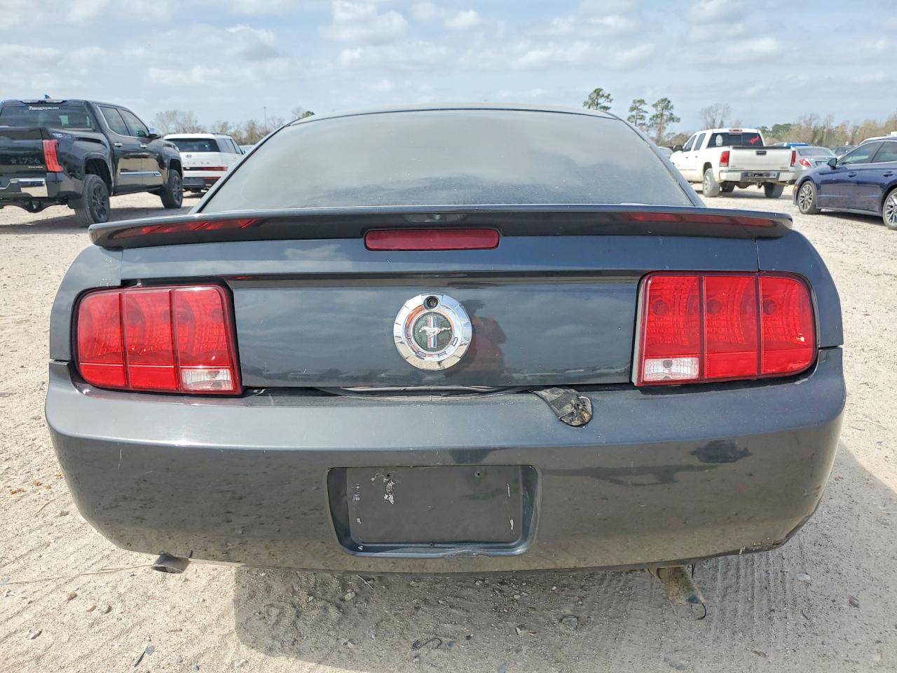 2007 FORD MUSTANG photo 6
