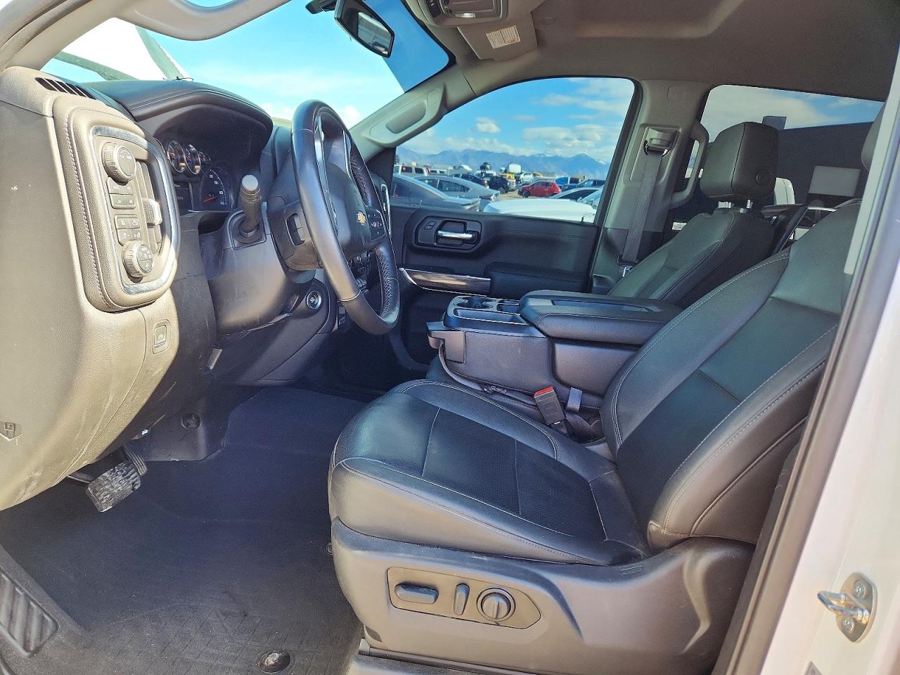 2023 CHEVROLET SILVERADO K3500 LTZ photo 13