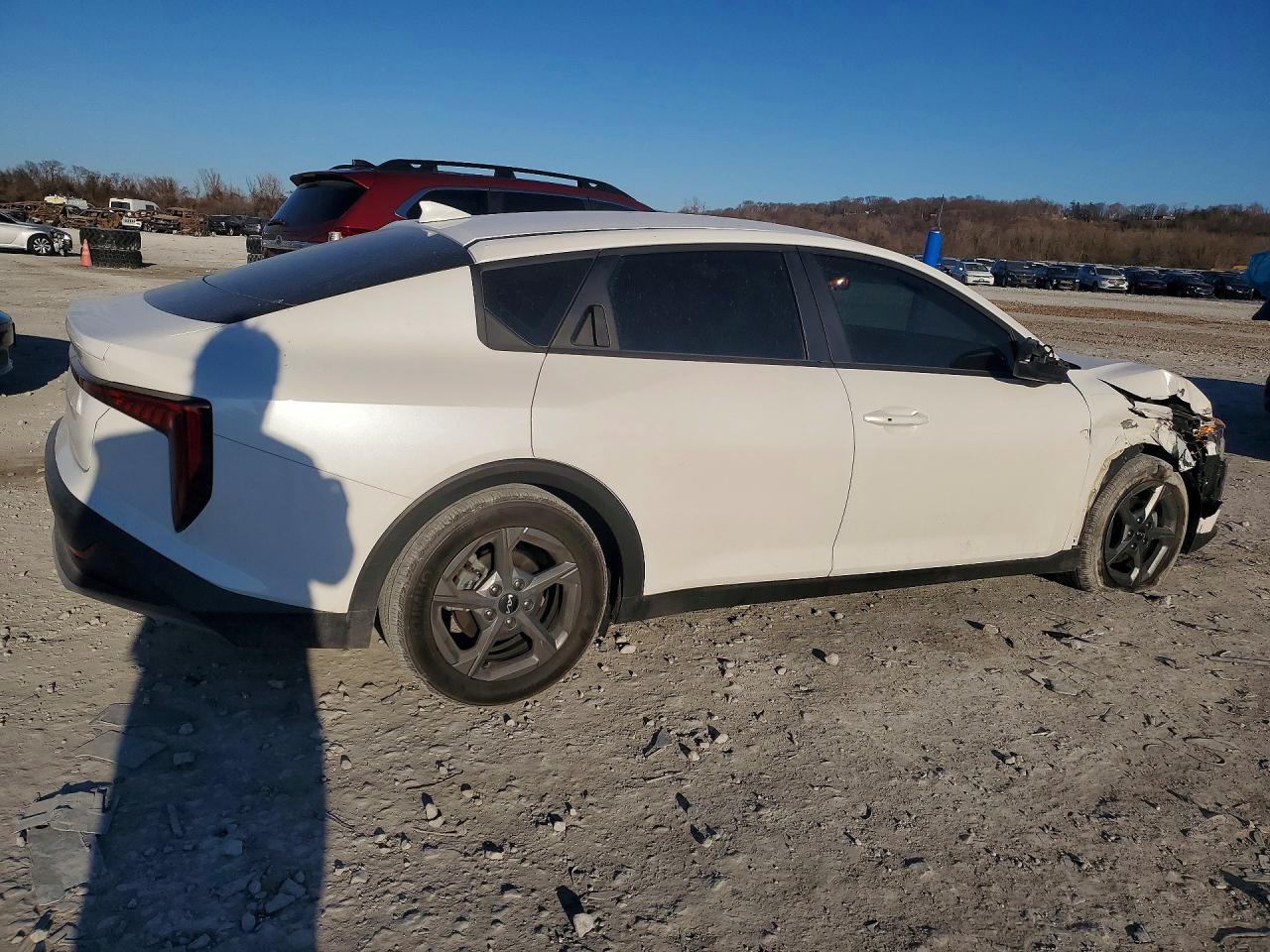 2025 KIA K4 LXS photo 3