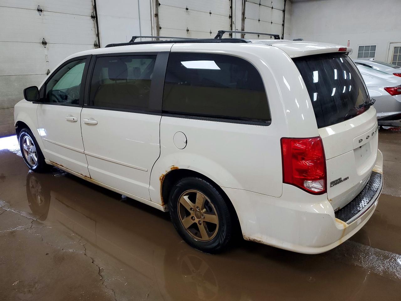2012 DODGE GRAND CARAVAN SE photo 3