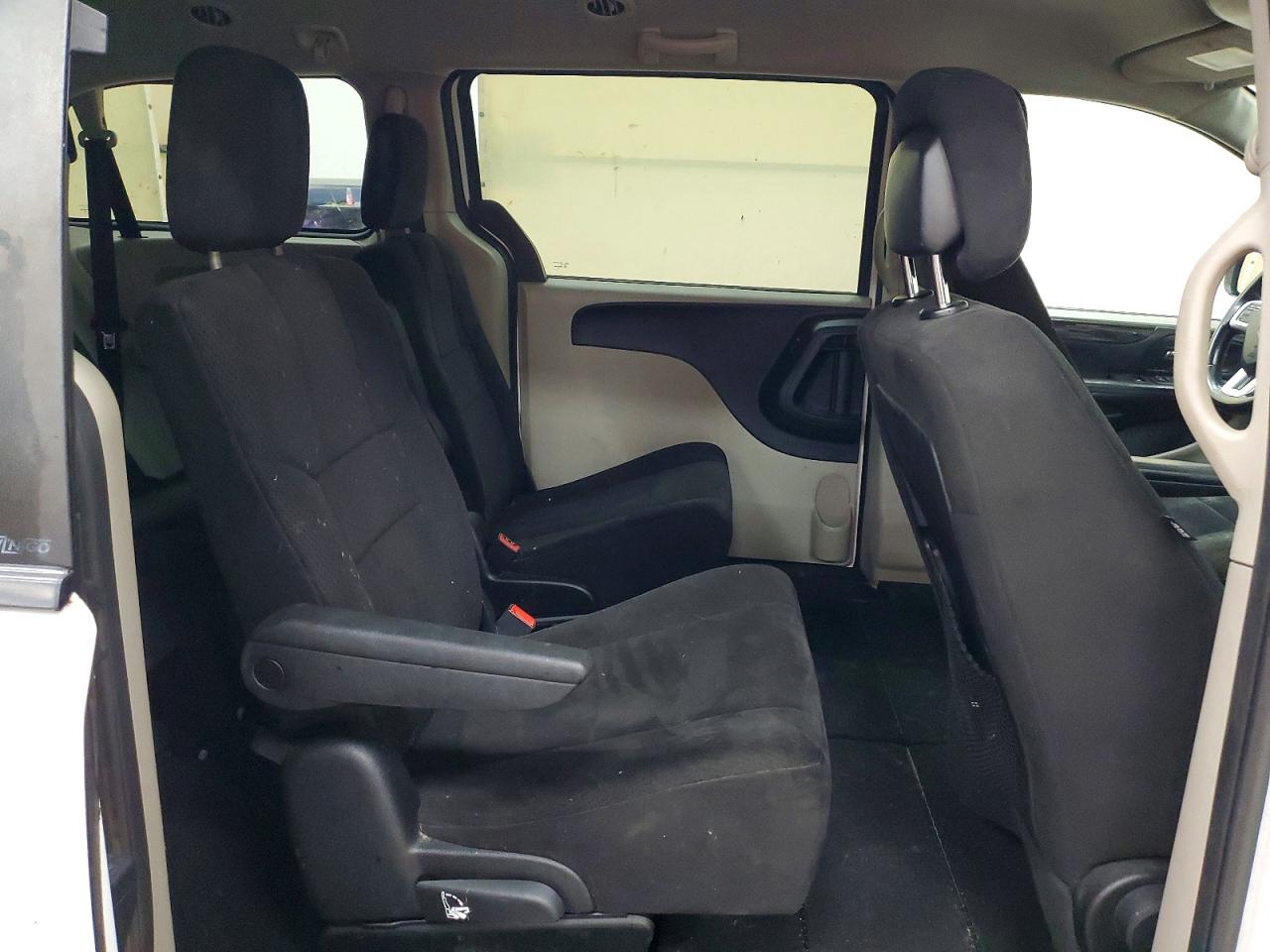 2012 DODGE GRAND CARAVAN SE photo 21
