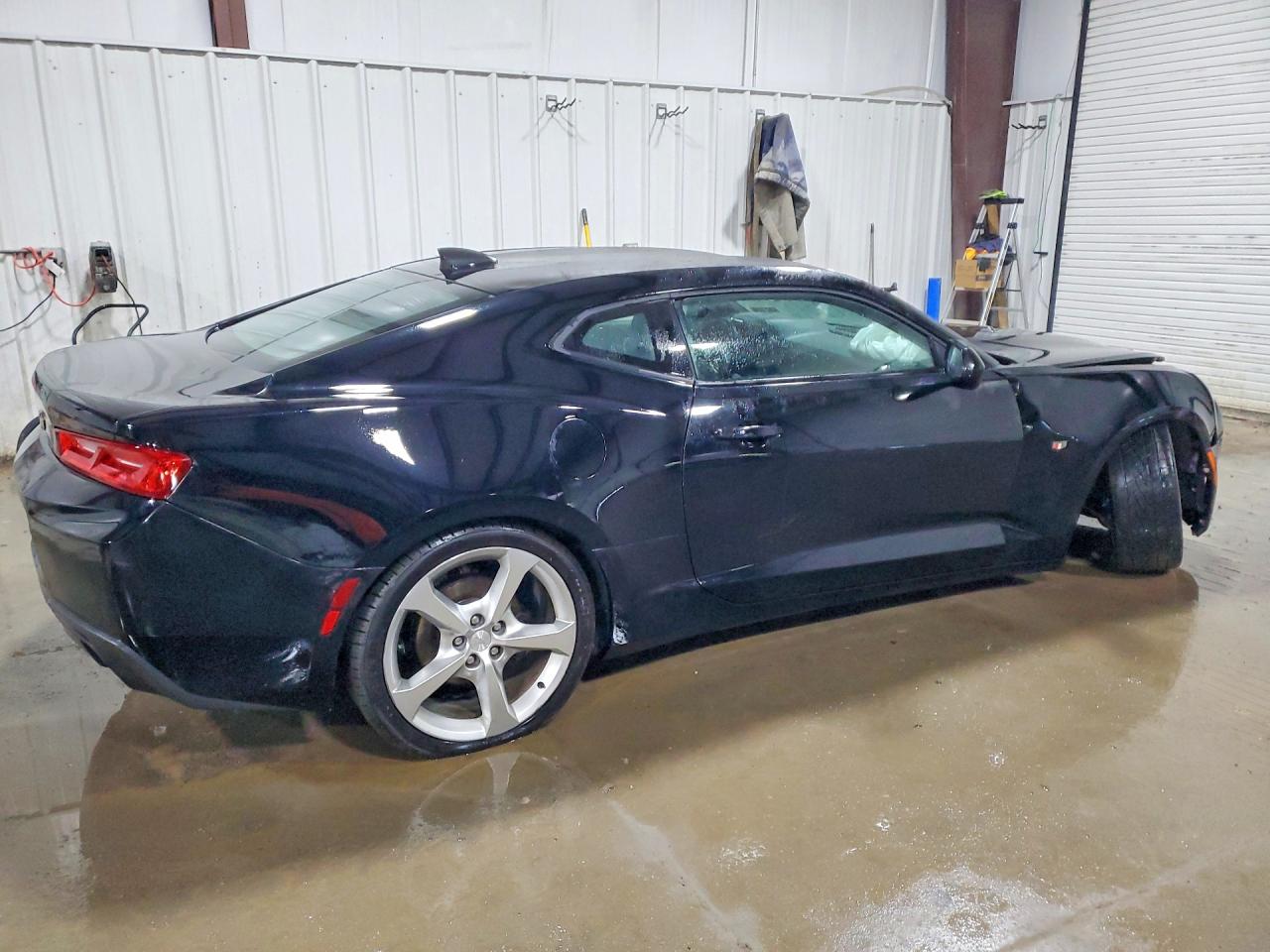 2016 CHEVROLET CAMARO LT photo 7
