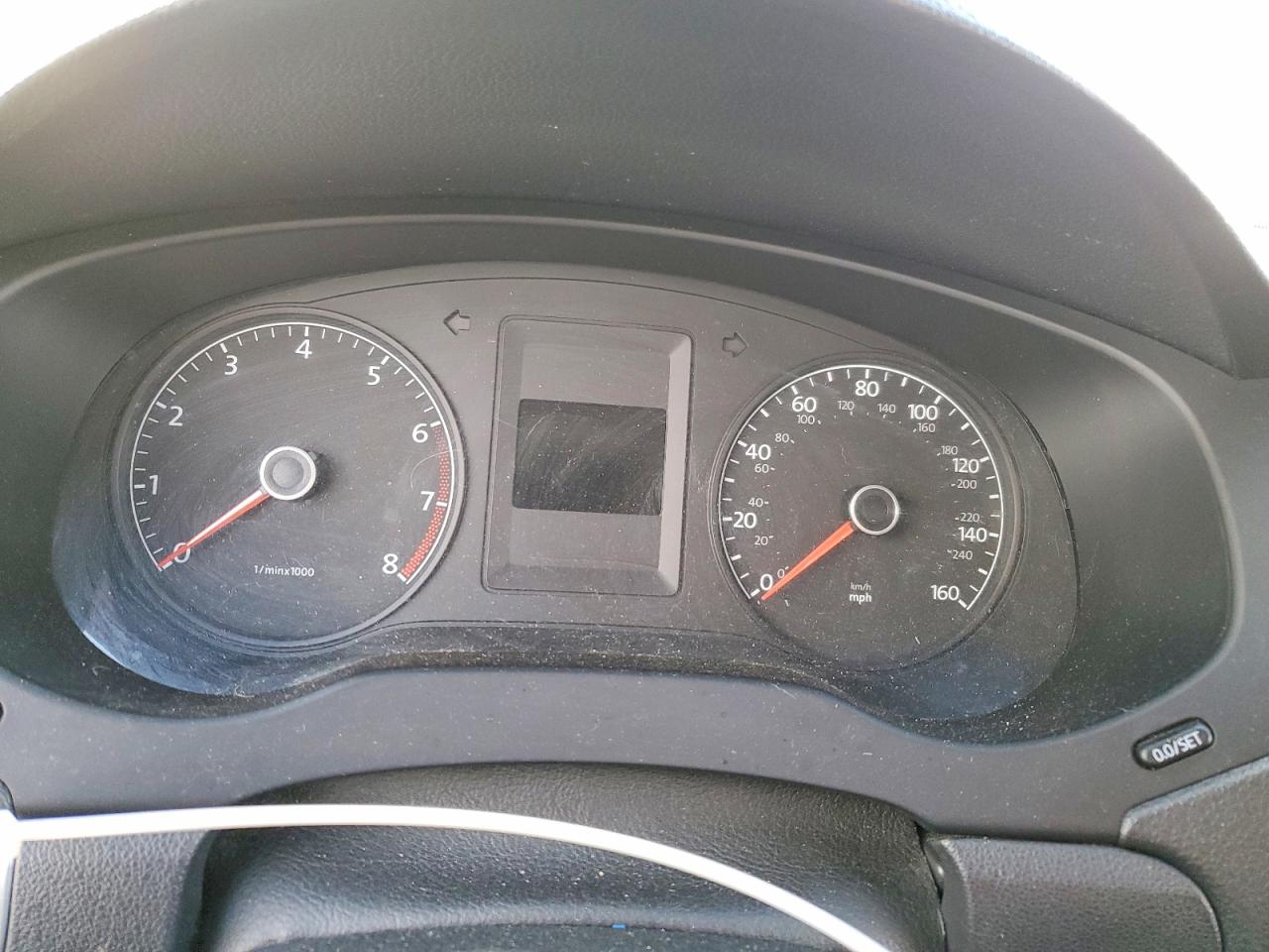 2011 VOLKSWAGEN JETTA SEL photo 9