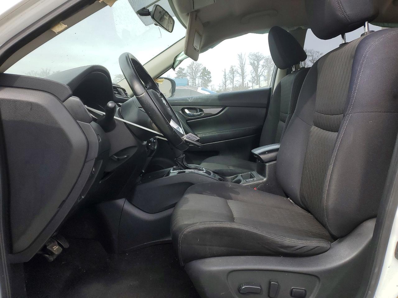 2018 NISSAN ROGUE SV photo 7