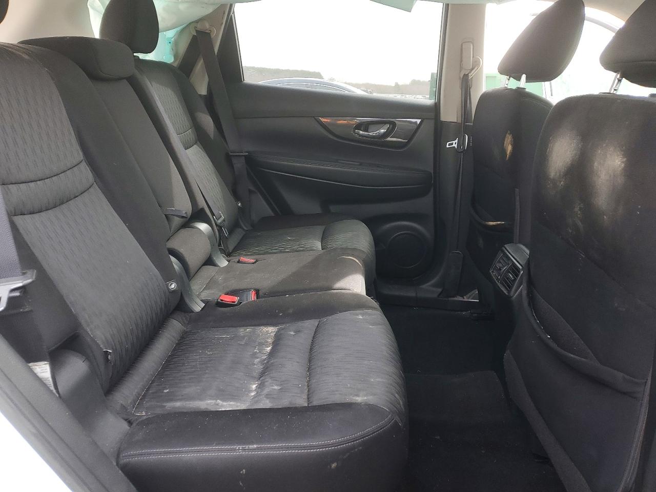 2018 NISSAN ROGUE SV photo 11