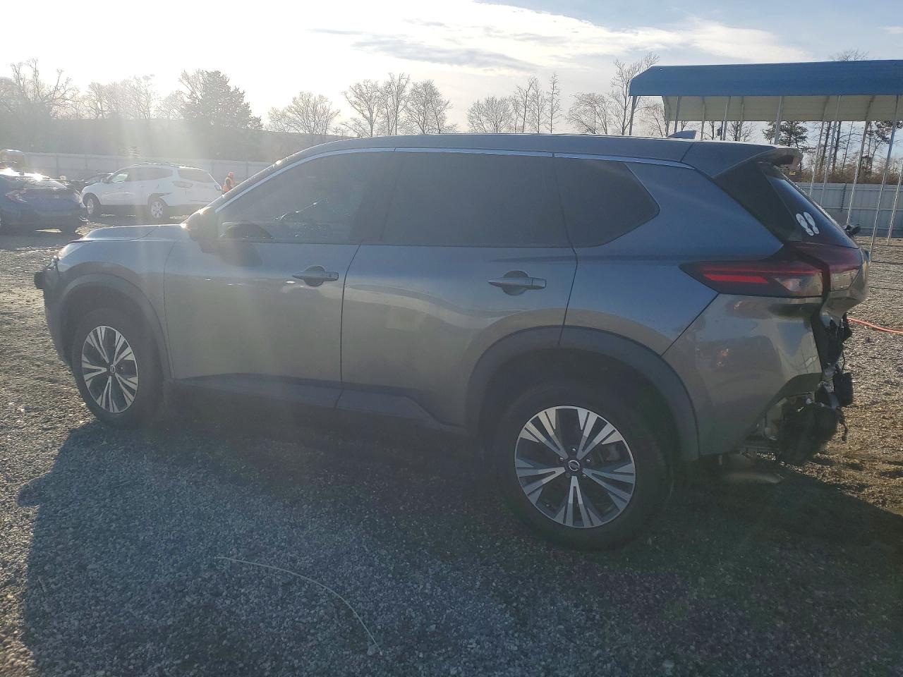 2021 NISSAN ROGUE SV photo 2