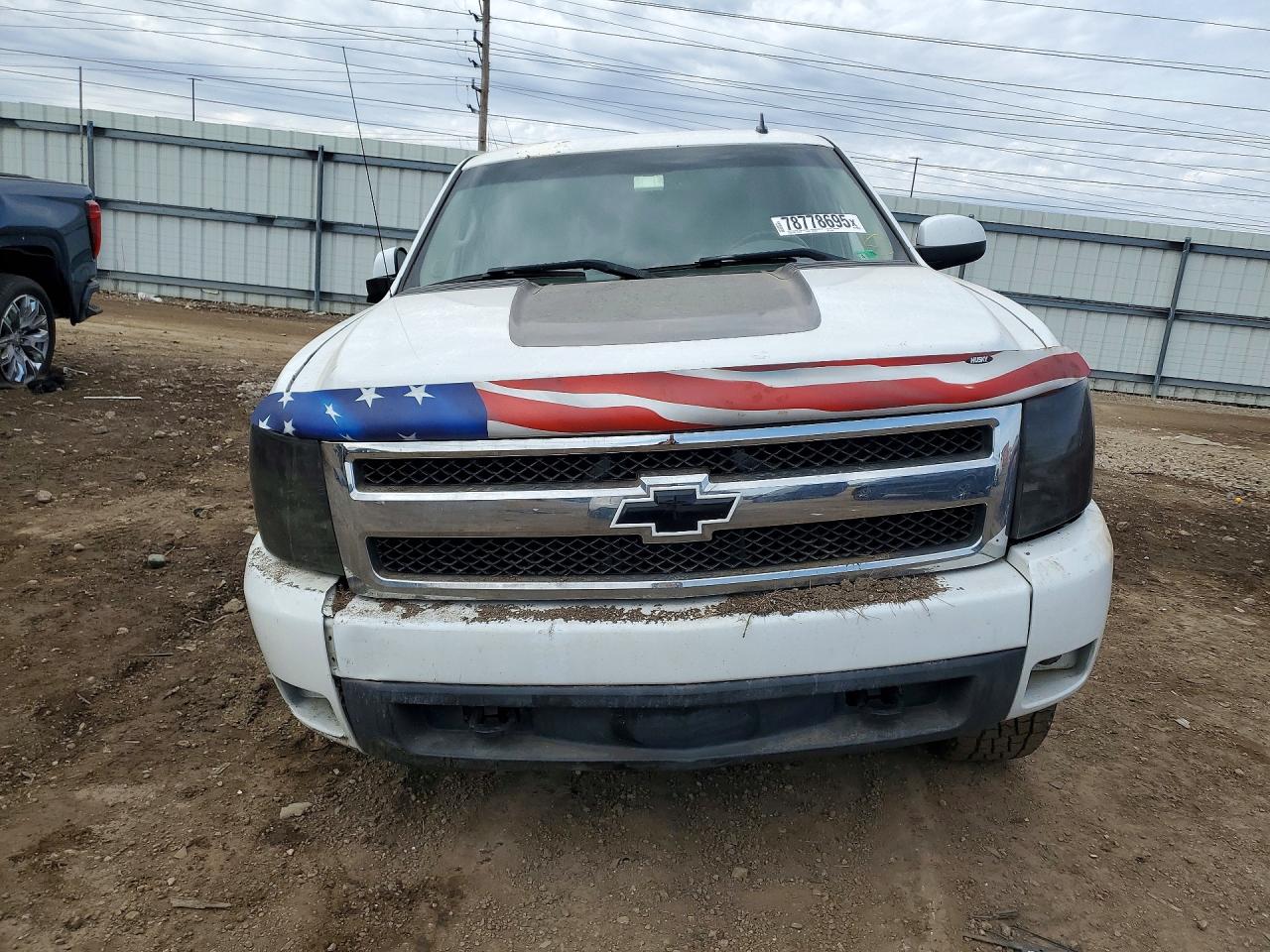 2010 CHEVROLET SILVERADO K1500 LTZ photo 9