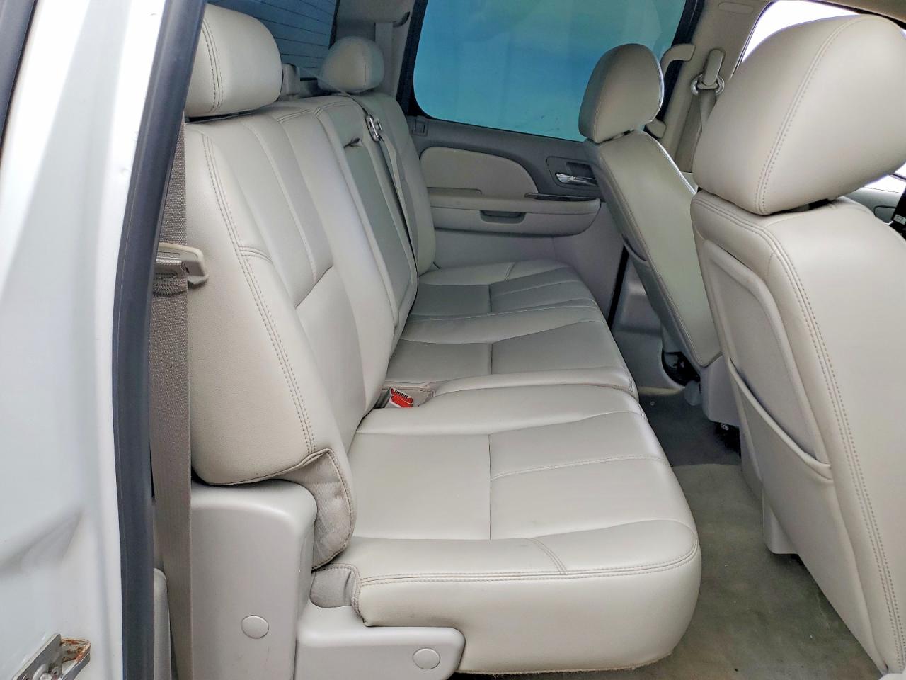 2010 CHEVROLET SILVERADO K1500 LTZ photo 19