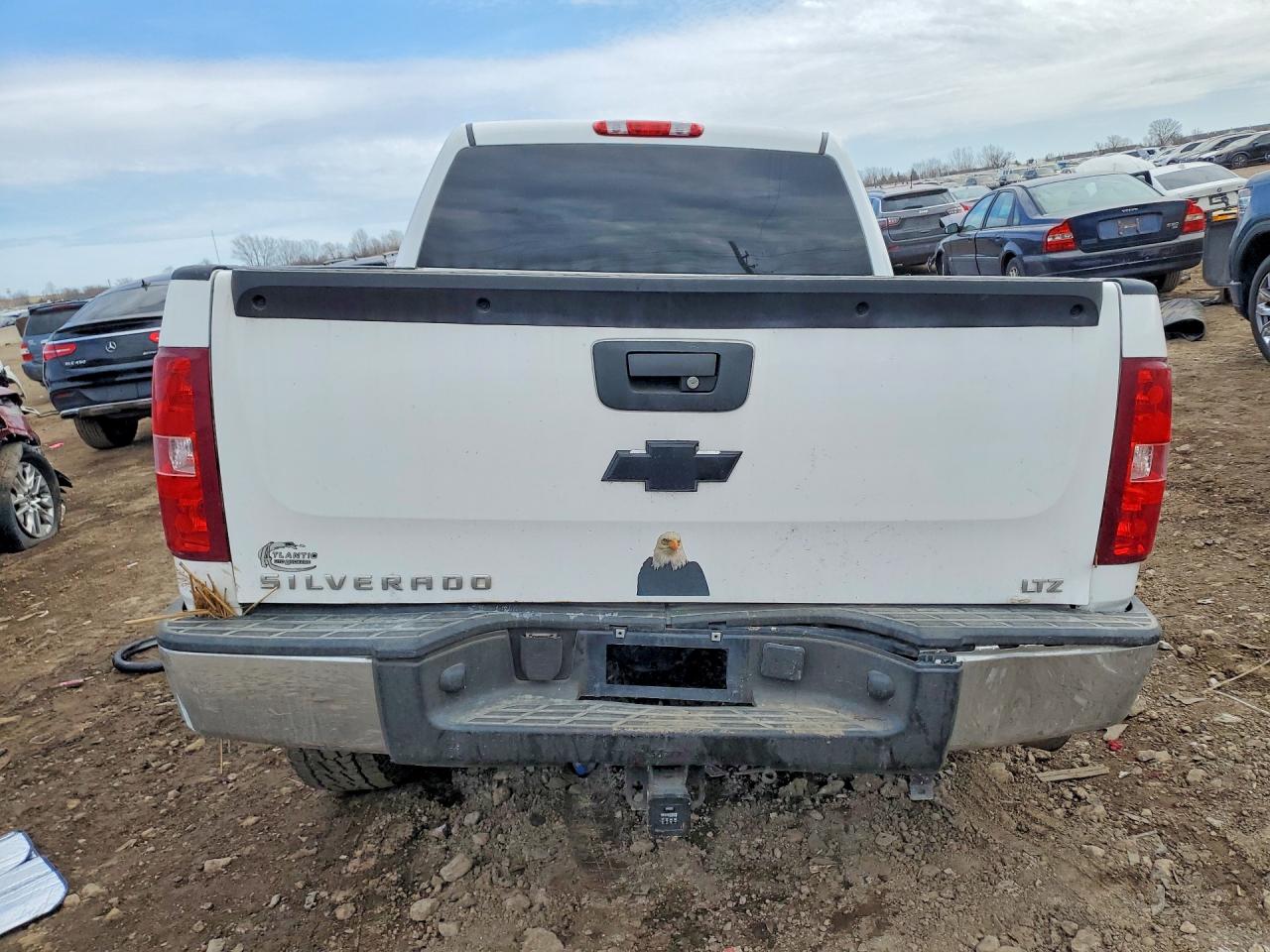 2010 CHEVROLET SILVERADO K1500 LTZ photo 11