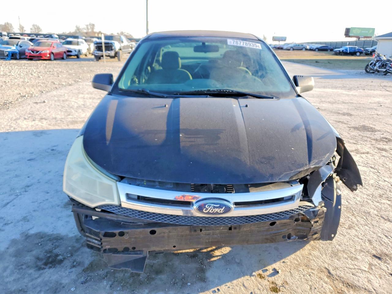2009 FORD FOCUS SE photo 9