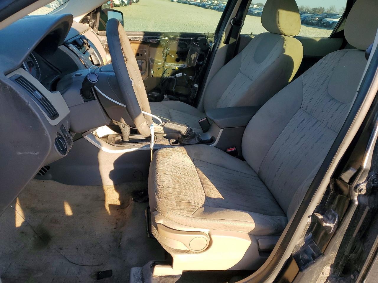 2009 FORD FOCUS SE photo 13