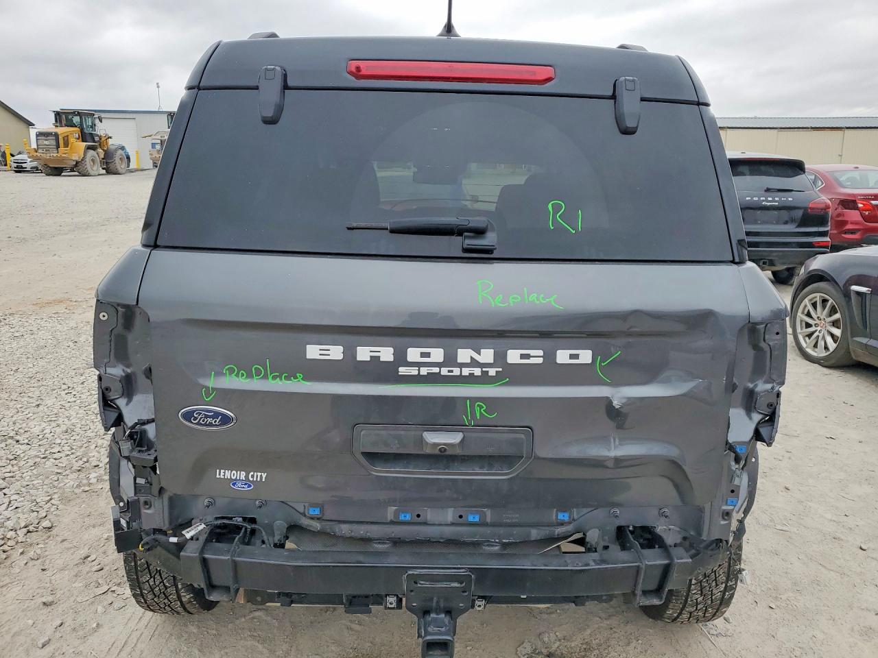 2025 FORD BRONCO SPORT BADLANDS photo 16