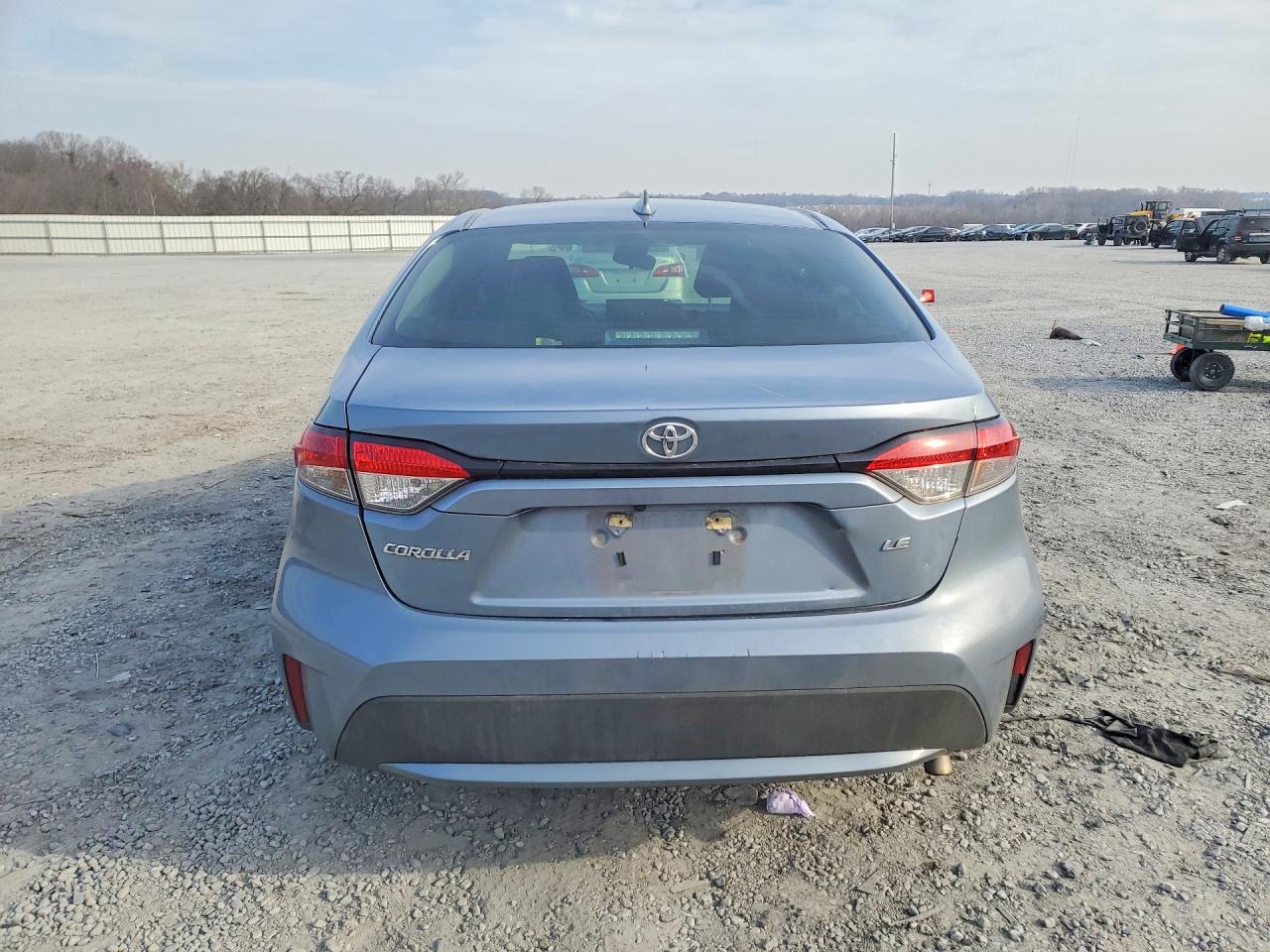 2020 TOYOTA COROLLA LE photo 11