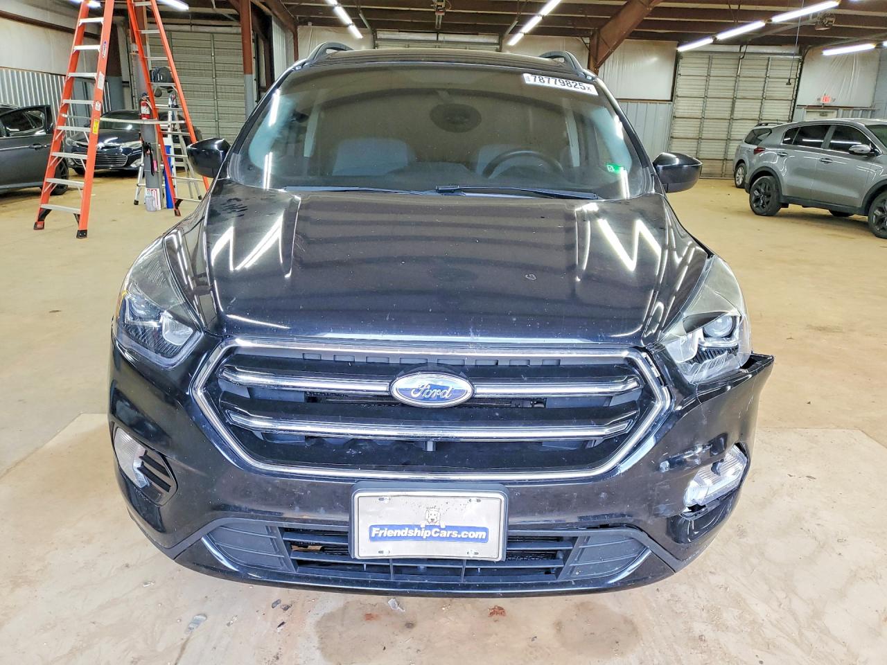 2019 FORD ESCAPE SE photo 9