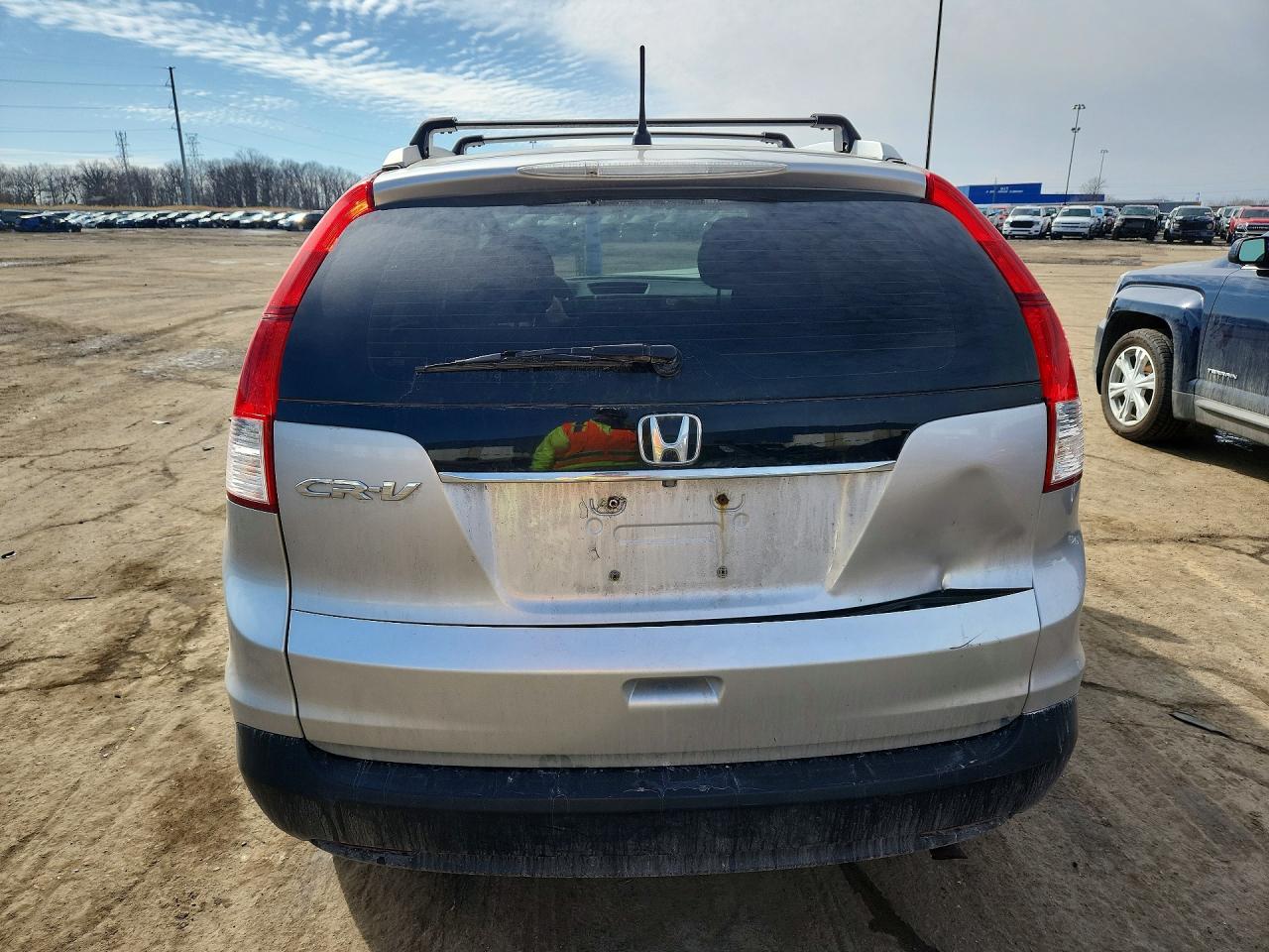 2014 HONDA CR-V LX photo 6