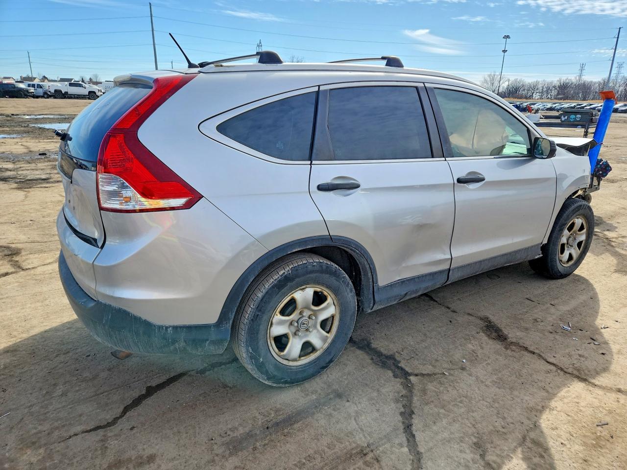 2014 HONDA CR-V LX photo 3