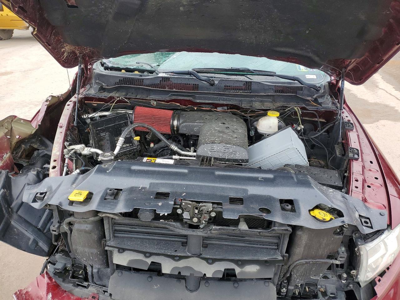 2021 RAM 1500 CLASSIC SLT photo 21