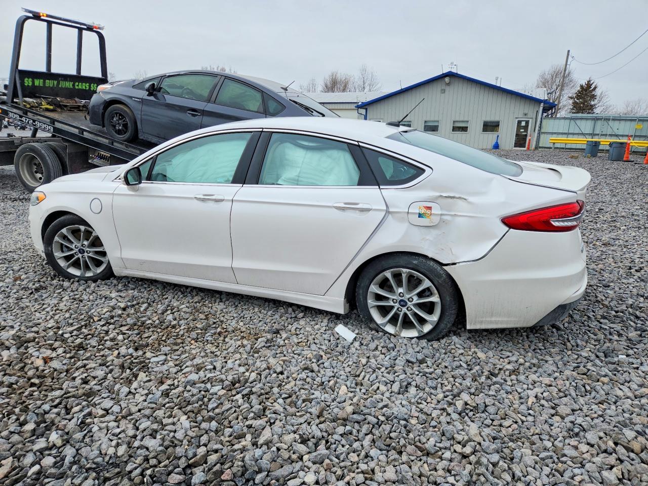 2019 FORD FUSION TITANIUM photo 2