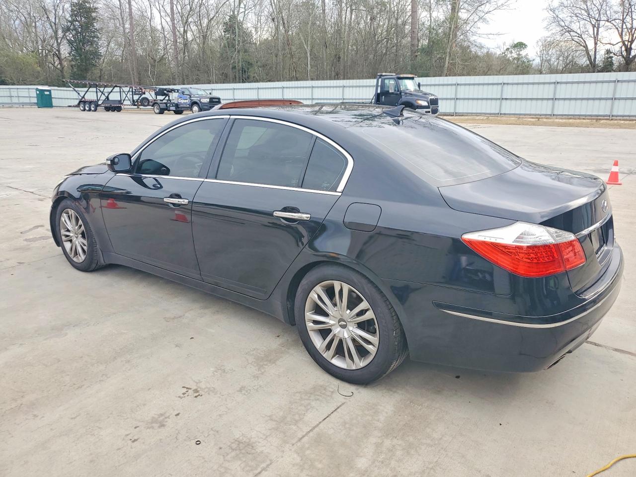 2009 HYUNDAI GENESIS 3.8L V6 photo 2