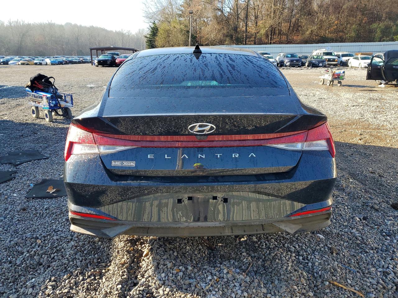 2023 HYUNDAI ELANTRA SEL photo 6