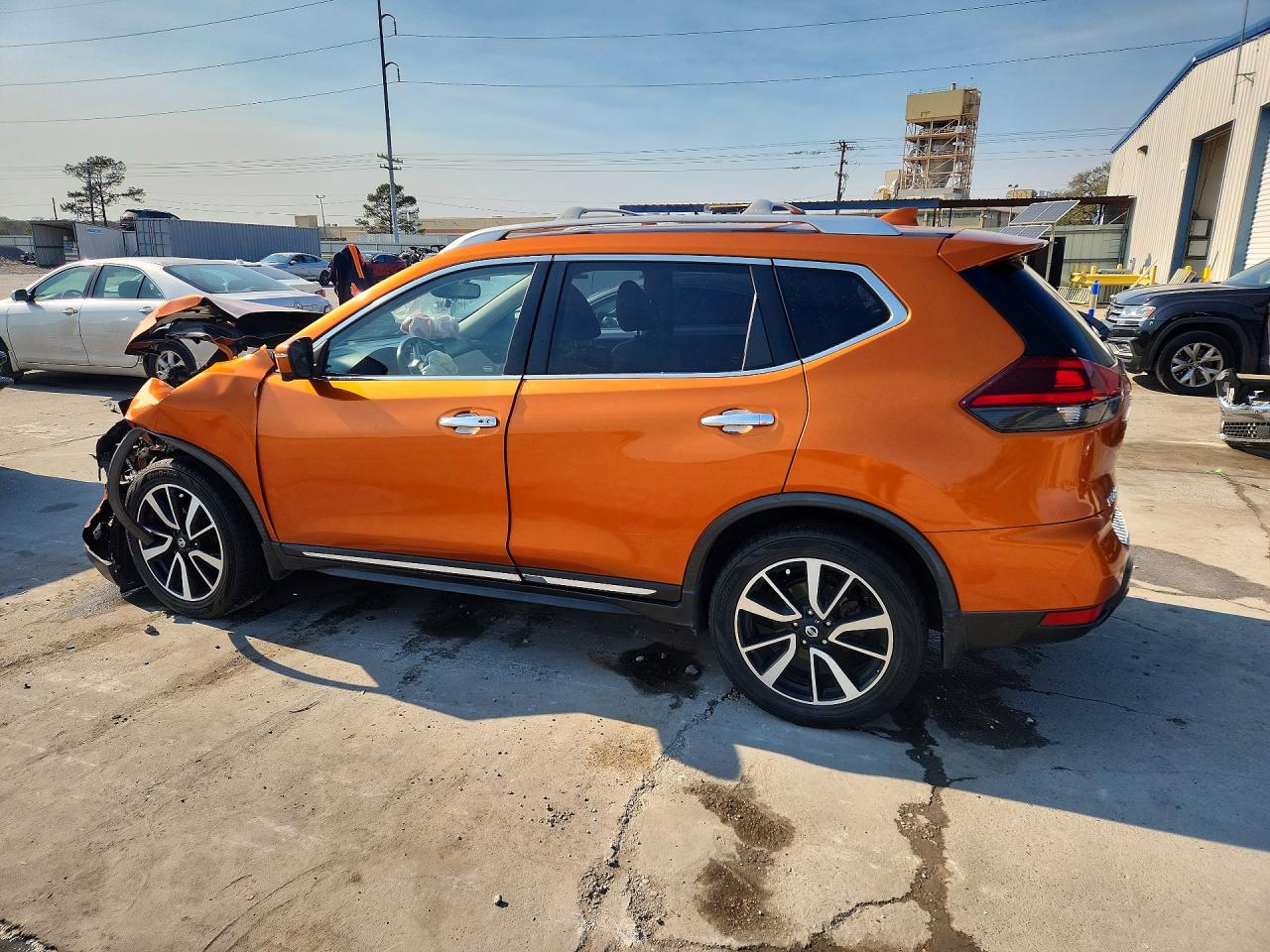 2018 NISSAN ROGUE SL photo 3