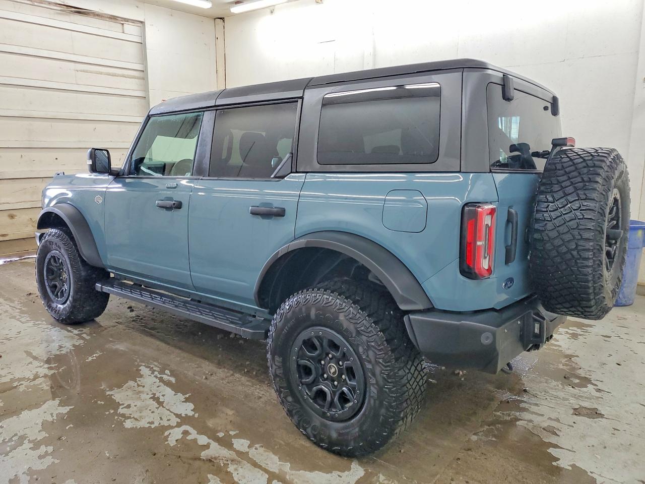 2022 FORD BRONCO BASE photo 3