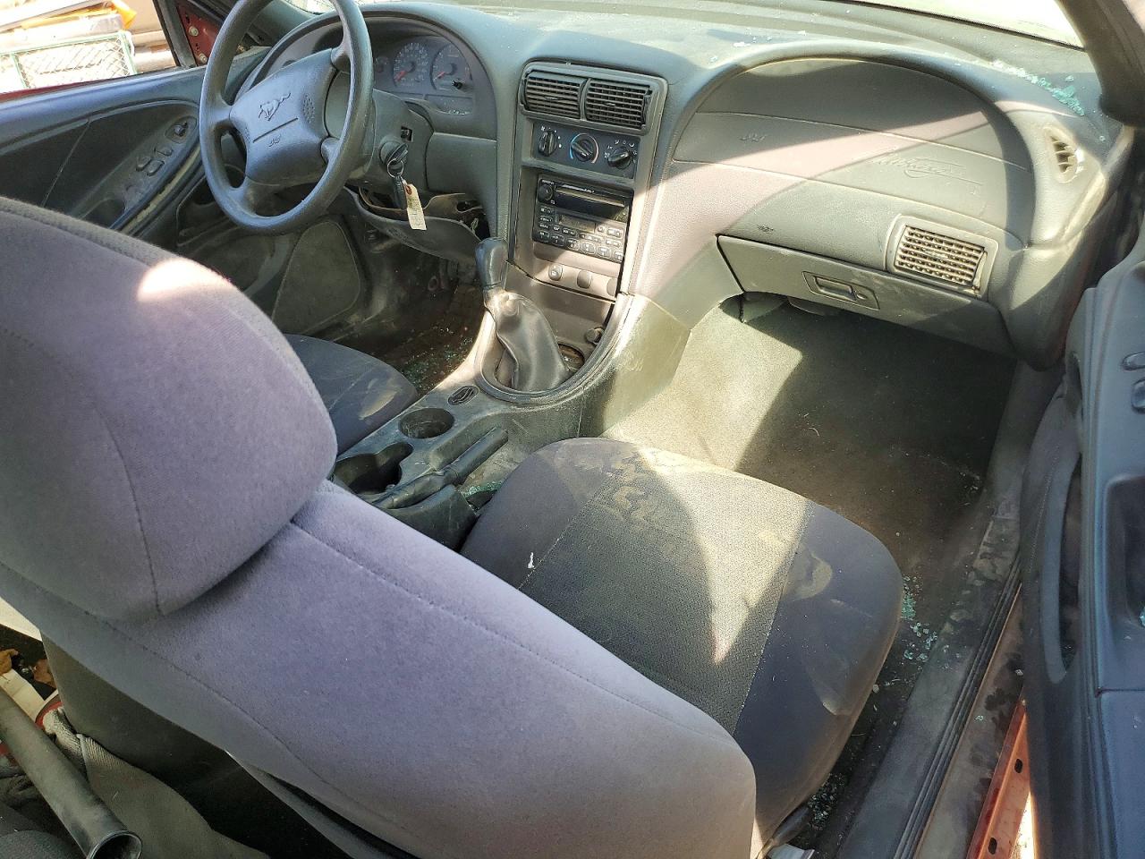 2002 FORD MUSTANG photo 15